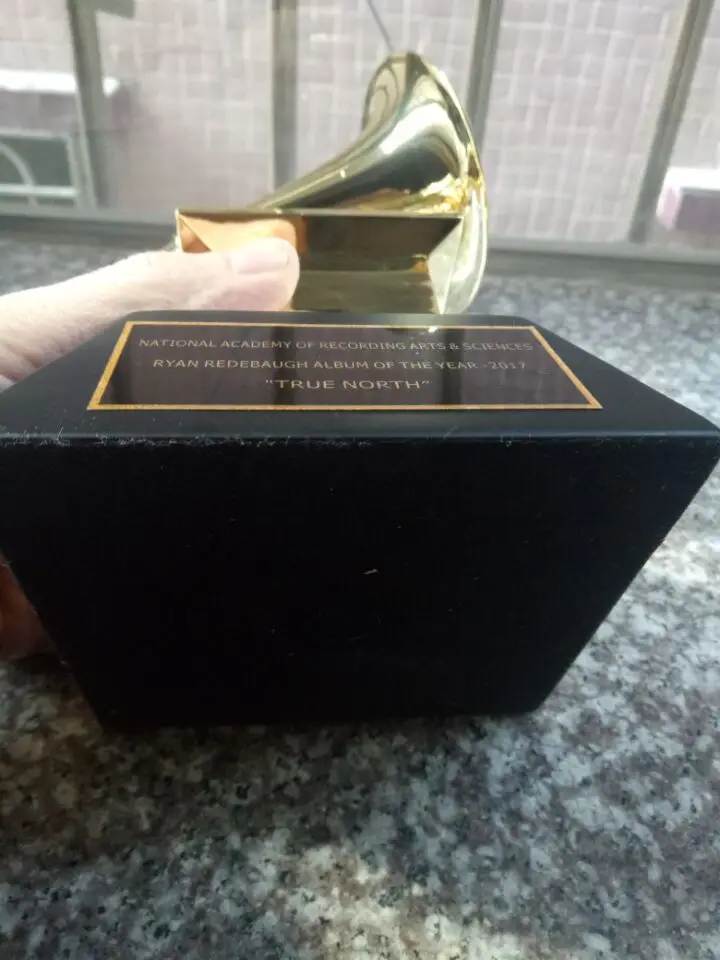Граммофоновый металлический трофей граммофона Масштаб 1:1 музыкальные Сувениры