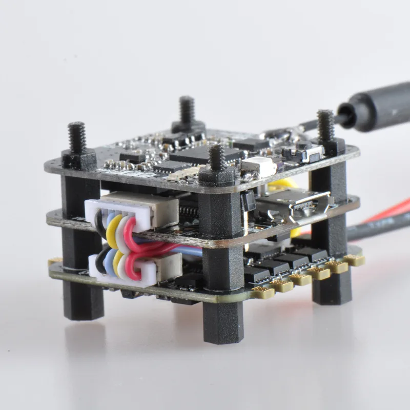 

200mw HD FPV indoor brushless, mini FSD-20 F3 fly tower, three-tier tower flight control V1.0