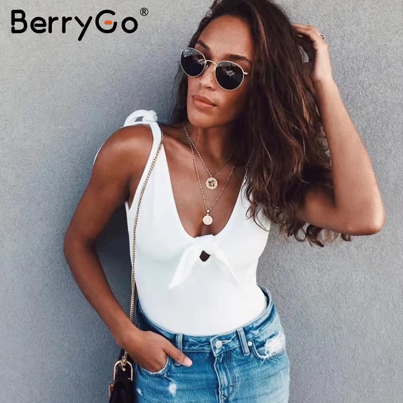 Женский Облегающий комбинезон BerryGo черный белый с бантом осенне зимний