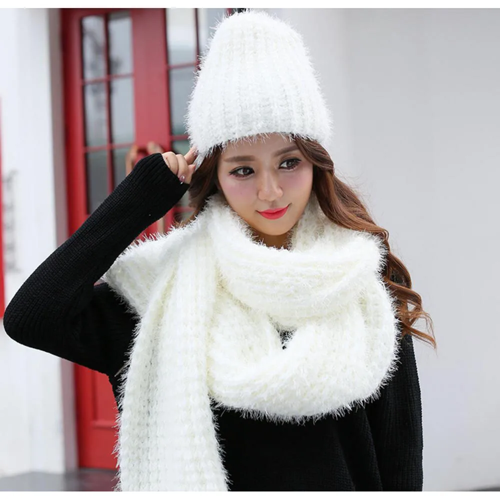 designer hat and scarf set