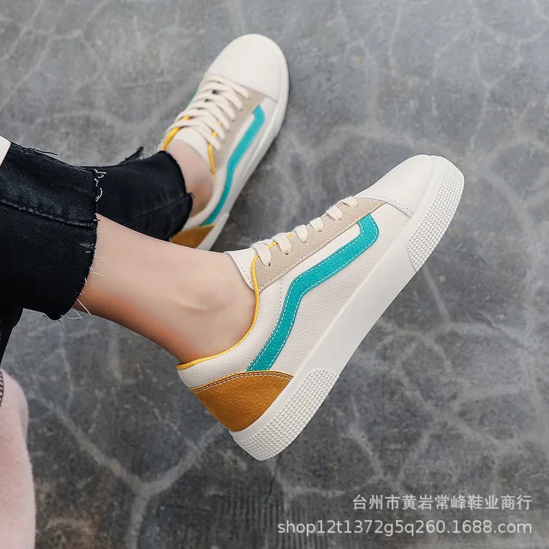 

2019 new wear-resistant wild casual shoes net red shoes flat-bottom girls sports shoes free post