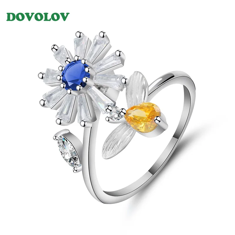 

Dovolov Exquisite Cubic Zircon Bee Rotating Flower Ring for Women Three Color Adjustable Opening Rings For Girl Party Gift D3
