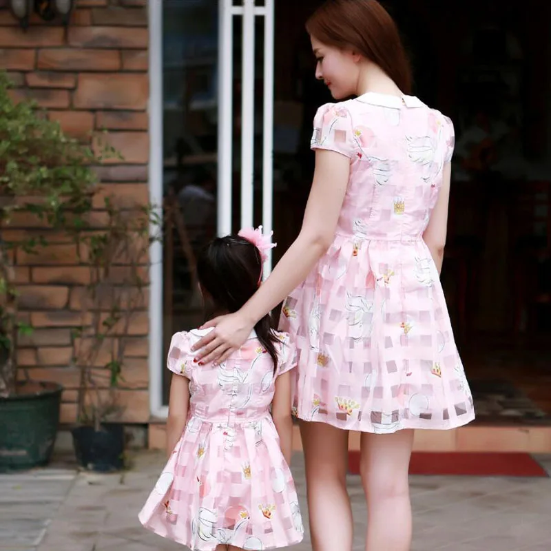 1 предмет, платья для мамы и дочки одинаковые комплекты для семьи летняя модная одежда для мамы и дочки, одежда для всей семьи с принтом «Мама и я»