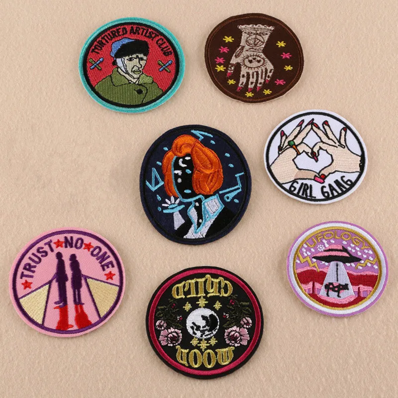 

1 PCS Eyes Parches Embroidered Iron on Patches for Clothing DIY Stripes Clothes Patchwork Sticker Custom Badge Applique badge