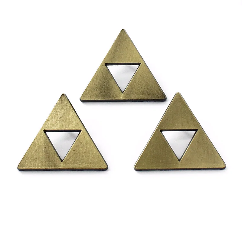 Брошь с игрой "Legend of Zelda", треугольный логотип, металлические броши для мужчин и женщин, модная новинка, персонализированные забавные ювелирные изделия, подарок, брошь для мужчин