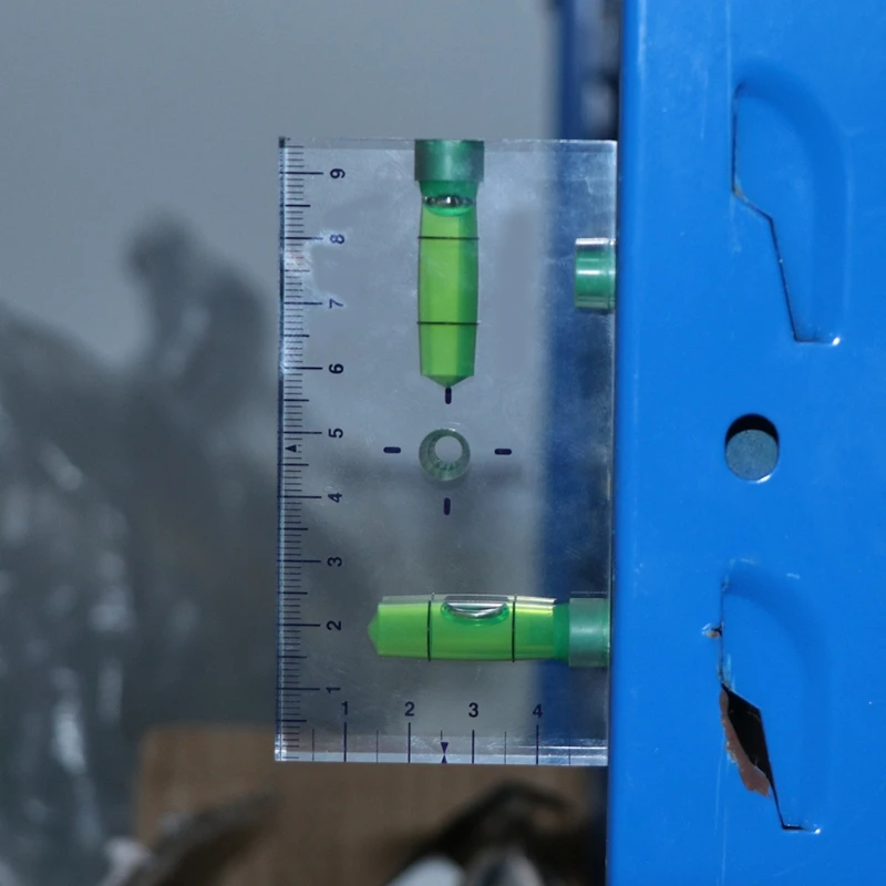 

2019 New High Precision Transparent Two Direction Magnetic Level Bubble Mini Spirit Level Indicating Instrument