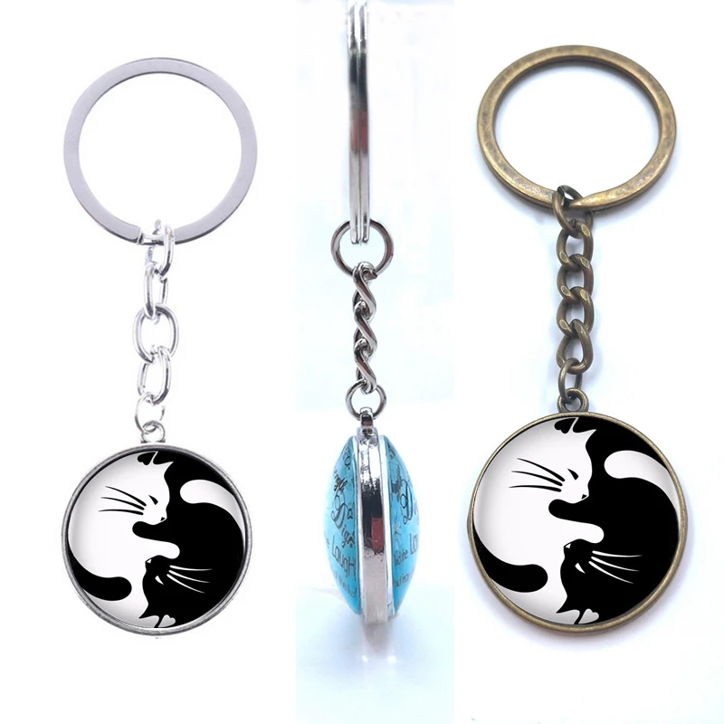 

Vintage Two Yin Yang Cats Pendant Key Chain Metal Key Ring Cabochon Keychain for Fashion Women Men