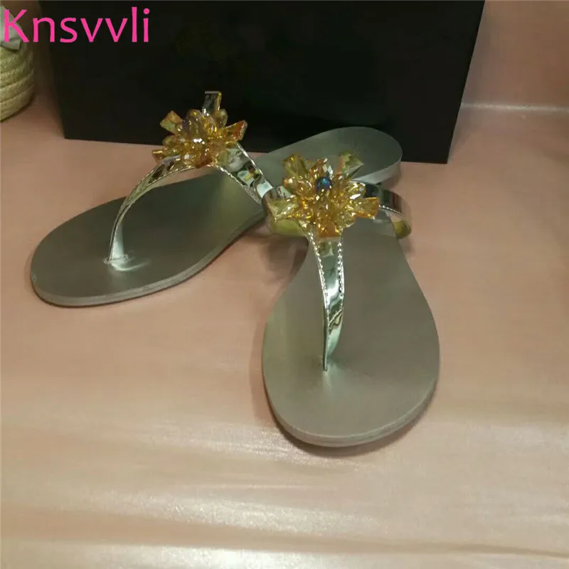 silver Knsvvli/шлепанцы на плоской подошве с цветочным узором; женские летние модные повседневные сандалии; вьетнамки из лакированной кожи золотого и серебряного цветов; пляжная обувь для женщин - Цвет: silver