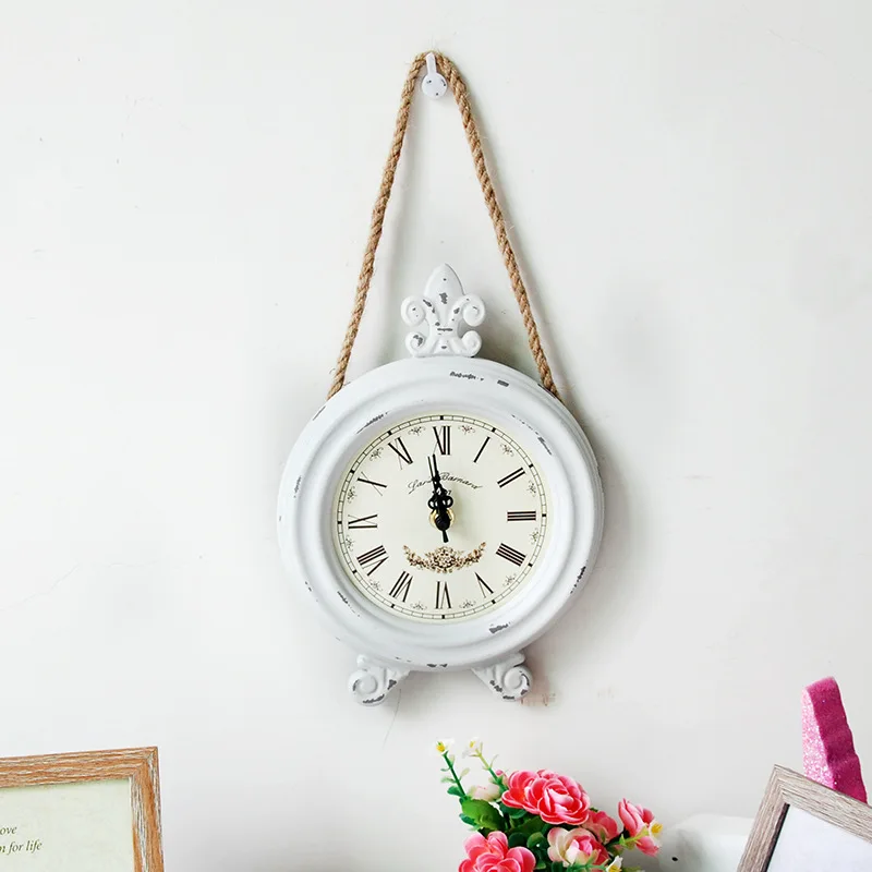 New Arrival Simple White Cheap Wall Clock Creative Vintage Decoration