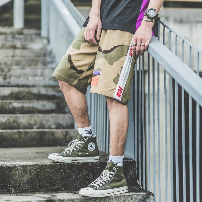 Новые оригинальные брендовые камуфляжные прямые шорты с мозаикой для мальчиков, повседневные пять штанов, Пляжные штаны для мужчин