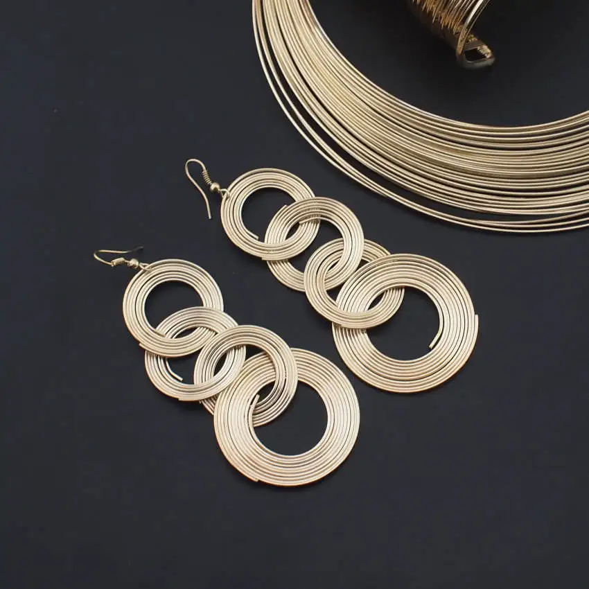 Женский комплект украшений UKEN индийский из ожерелья браслета и сережек с