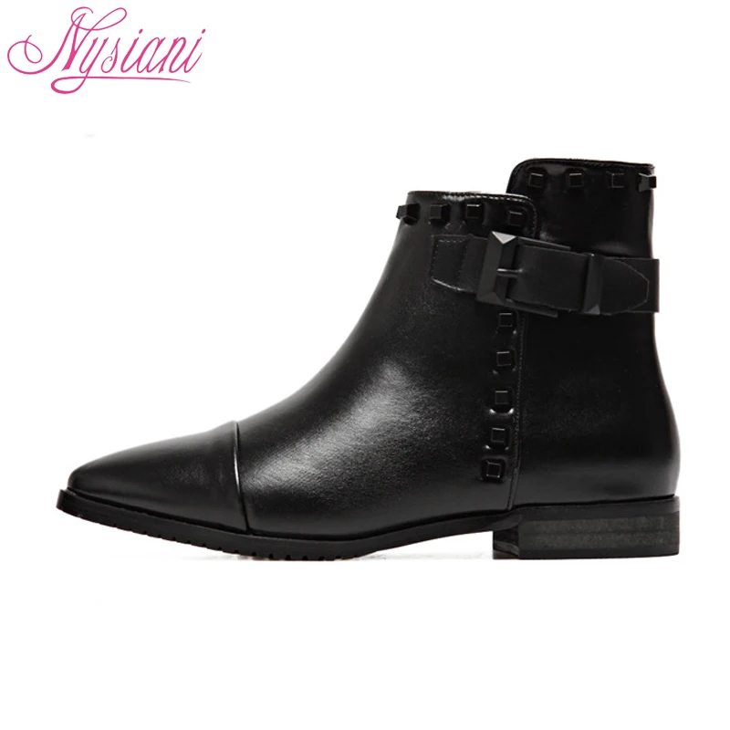 Bout Hiver Bottes De Rivets 2018 Designer Femmes Marque Les Moto Pour Mode Pointu Black Boucle Chaud Talons Nysiani Cheville Courtes rEQCBeWdxo
