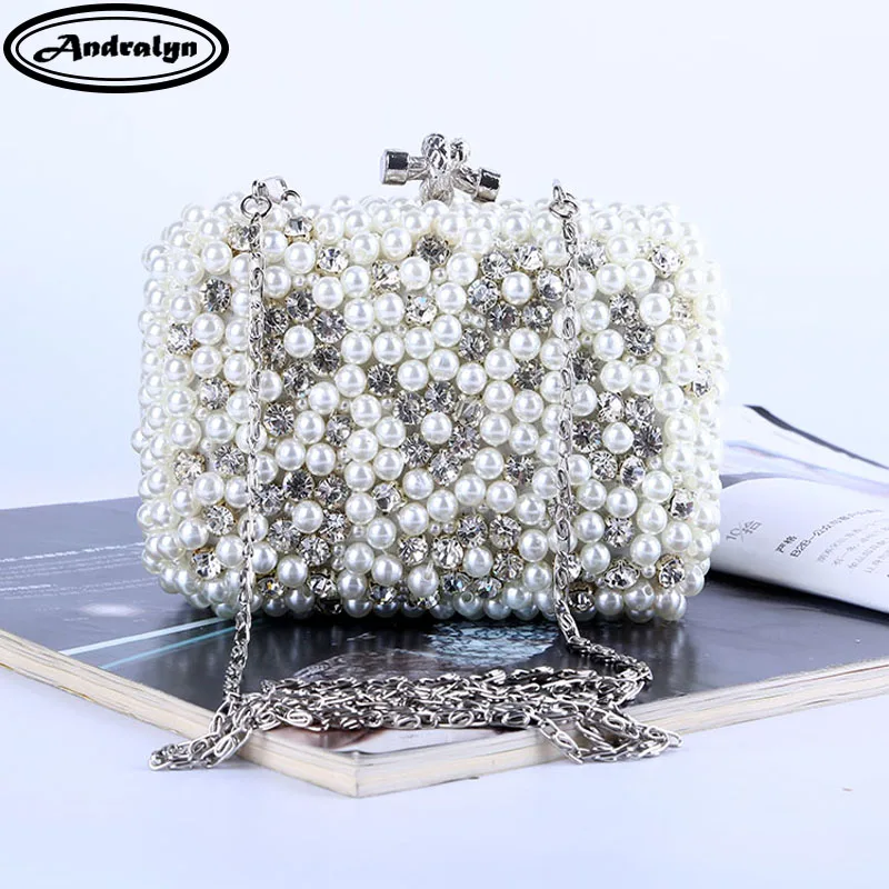 

Andralyn Beading Wedding Ladies' Evening Bag Rhinestones Luxurious Handmade Style Women Day Clutches Pearl Diamonds Dinner Bag