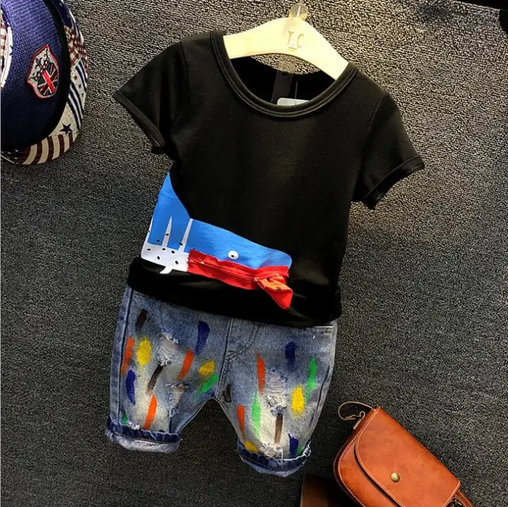 Летняя одежда для маленьких мальчиков комплекты детской одежды для мальчиков, футболки с короткими рукавами+ джинсы крутые джинсовые шорты, костюм для детей возрастом от 2 до 6 лет