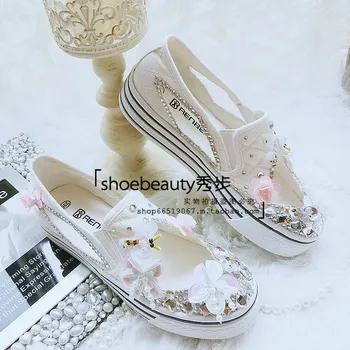 

Canvas shoes, straps, drills, thick-soled harbor flats, flowers, drills, holes, sandals, single shoes, small white shoes