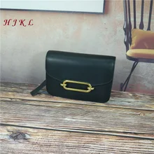 Новинка года; сезон весна-лето; модная маленькая квадратная сумка на одно плечо; простая маленькая сумка из натуральной кожи