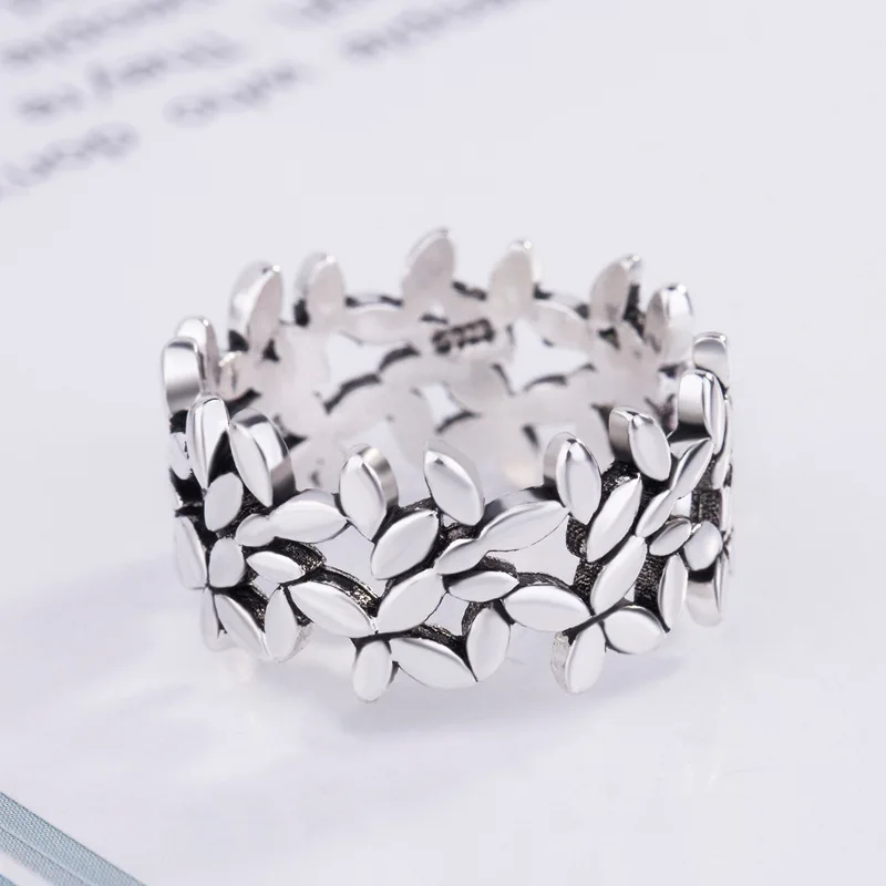 8688878794_1245011893