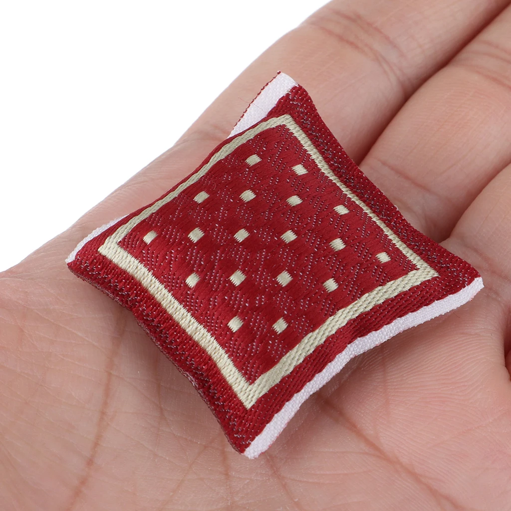 1/12 Dollhouse Miniature Woven Cushions Pillow Sofa Bedroom Accessory Red