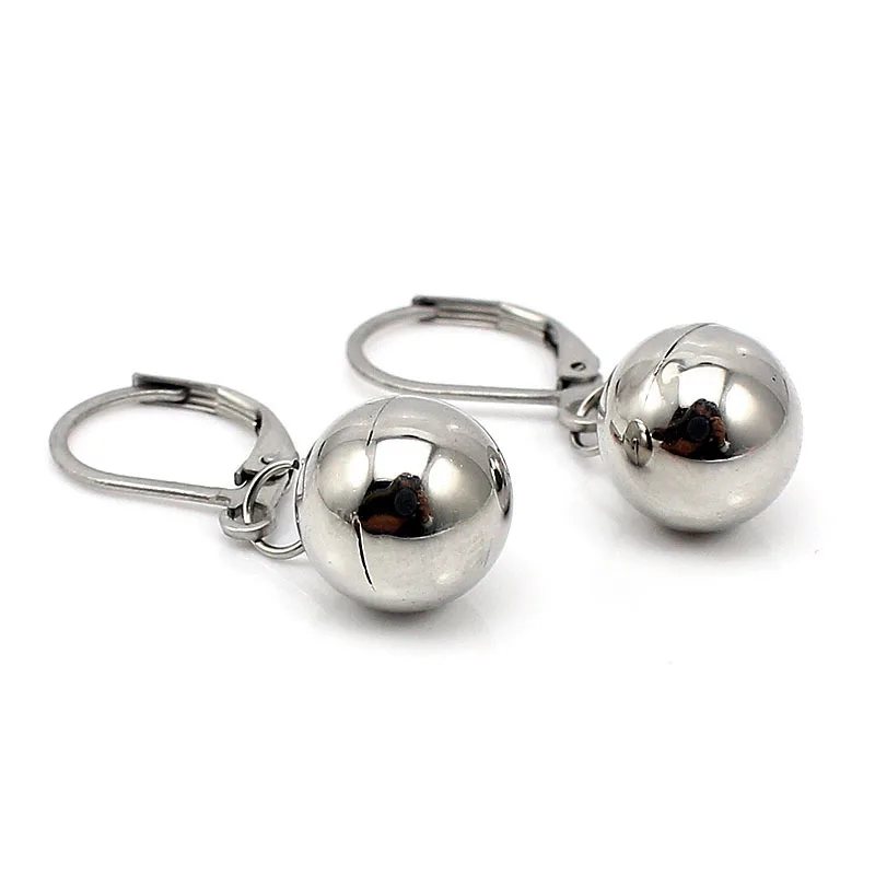 Круглый шарик Серьги для Для женщин/Обувь для девочек прекрасный металлический зажим на Мода блестящий шар серебряные серьги Модные украшения