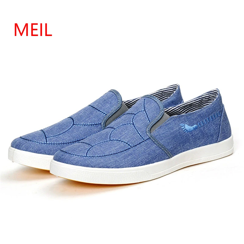 

New Canvas Shoes Man Loafers Flats Espadrilles Slip on Shoes Men Casual Breathable Soft Comfortable Lazy Shoes Chaussure Homme
