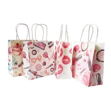 40pcs/lot Paper Gift Packing Bag Small Gift Paper Bag With Handles 15x18cm Wedding Birthday Party Favors Cosmetic Lips Pattern 40pcs/lot Paper Gift Packing Bag Small Gift Paper Bag With Handles 15x18cm Wedding Birthday Party Favors Cosmetic Lips Pattern