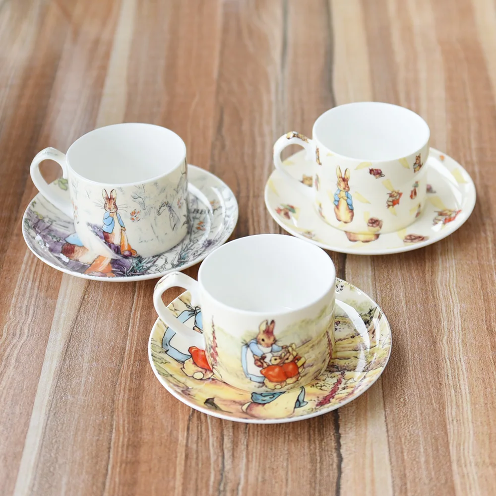 

Rabbit coffee cups and saucers Animal coffee tea set snack red /black tea gift set