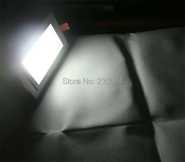 

Shenzhen China factory wholesales 20w 30w 40w 50w 60w adjustment angle Samsung SMD downlights for shopping mall,dining room use