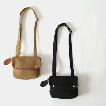 

2019 Retro Tide Pack Student Literature and Art Department canvas bag Single Shoulder Oblique Spit