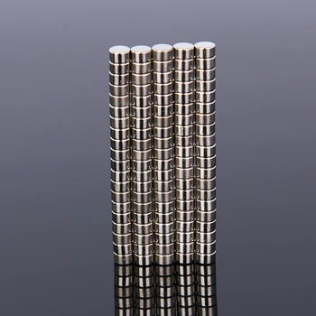

Hakkin 100Pcs Mini 5x3 mm N35 Rare Earth Neodymium Strong Magnet Mass Super Magnets New Arrival 5mm x 3mm 5*3mm