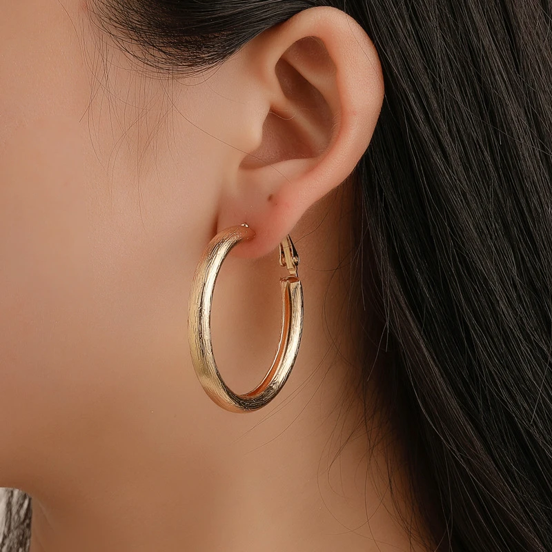 Women's Big Hoop Round Earrings Large Circle Classic Fashion Party Ear Jewelry