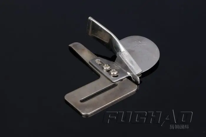 

Edge Binder A4/100 Binding of curve edge 1 Needle Lockstitch Machine