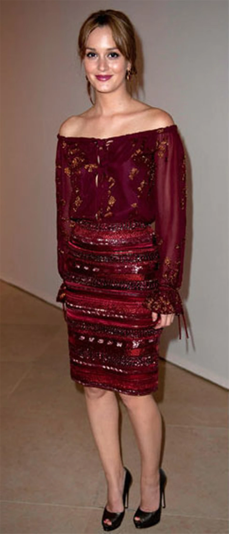 Burgundy Cocktail Dresses with Sleeves