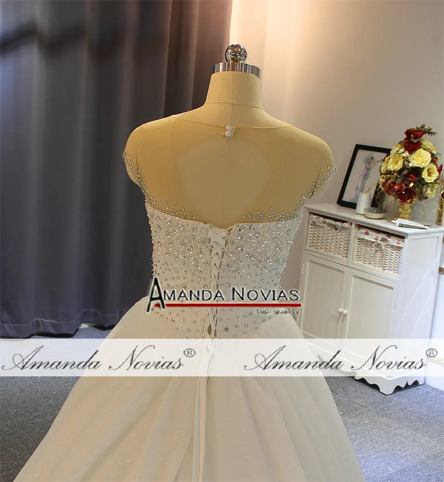 Полностью бисероплетенный лиф маленькое свадебное платье трапециевидной формы дешевая цена с высоким качеством