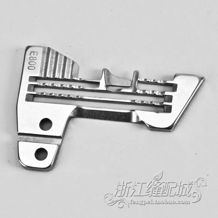 

Industrial sewing machine overlock 747 SIRUBA sewing machine three threads needle plate E800 737
