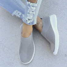 Женская прогулочная обувь; дышащая Спортивная обувь из сетчатого материала; большие размеры 43; женские носки; уличная Уличная обувь без застежки; повседневные женские кроссовки