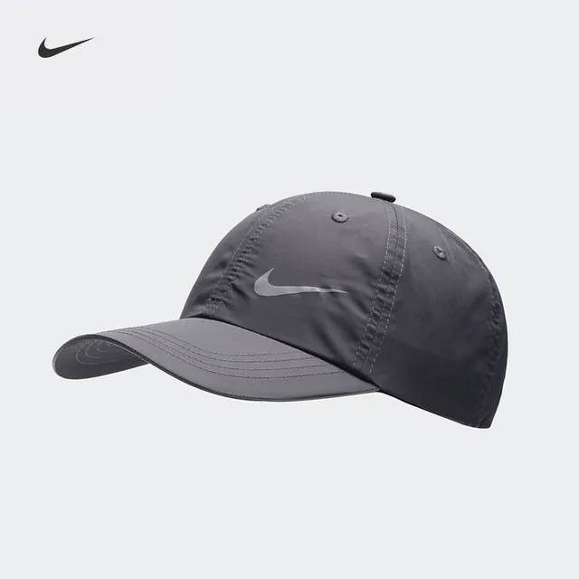 Nike Quick Dry Running Hat Breathable Summer Baseball Cap in Running