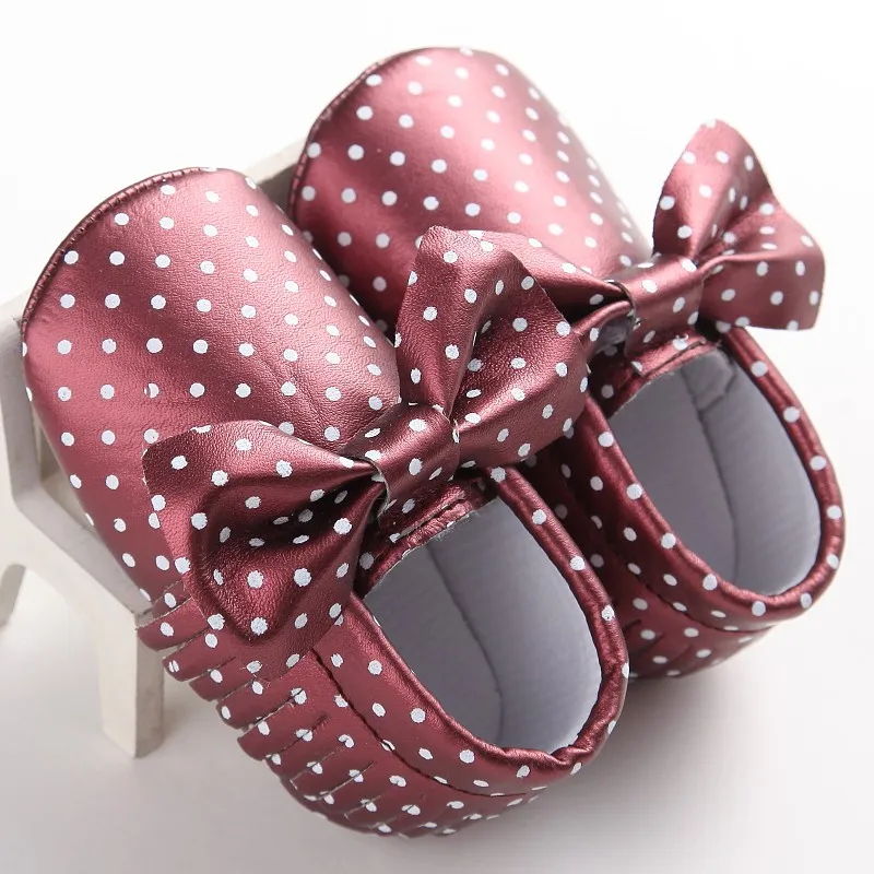 WONBO/Обувь для маленьких девочек в горошек с большим бантом новорожденных обувь первые ходунки из искусственной кожи детские Мокасины