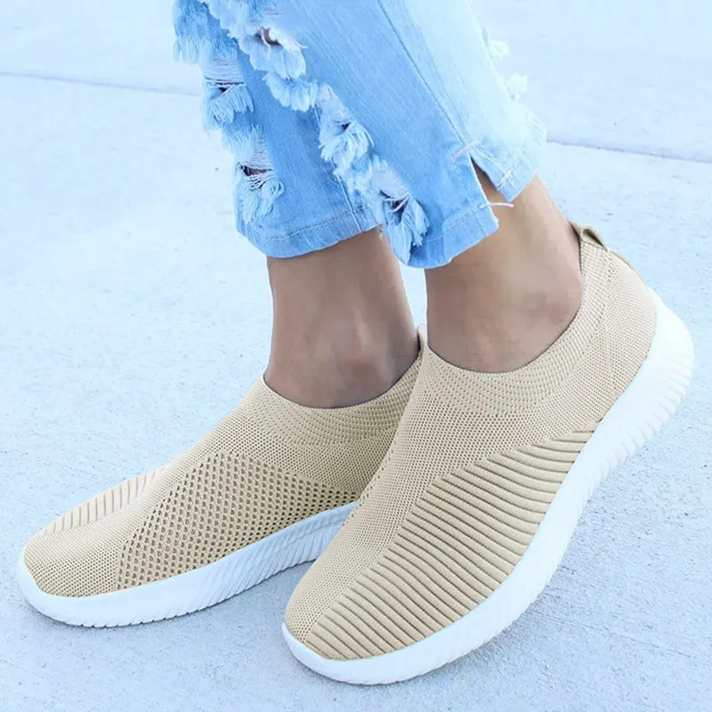 Women's Wonderful Knitted Flat Shoe-Model