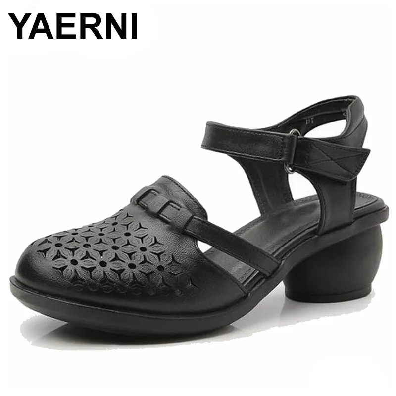toe covered summer shoes