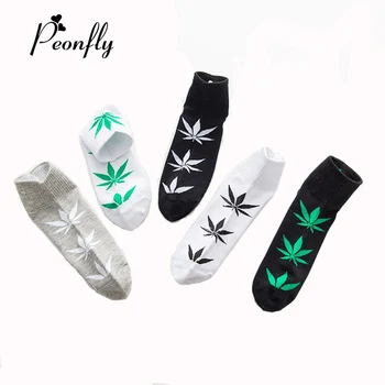 

PEONFLY Fashion Printing Maple Leaf Leaves Funny Mens Socks Cotton Casual Comfortable Socks Black White Grey hip hop