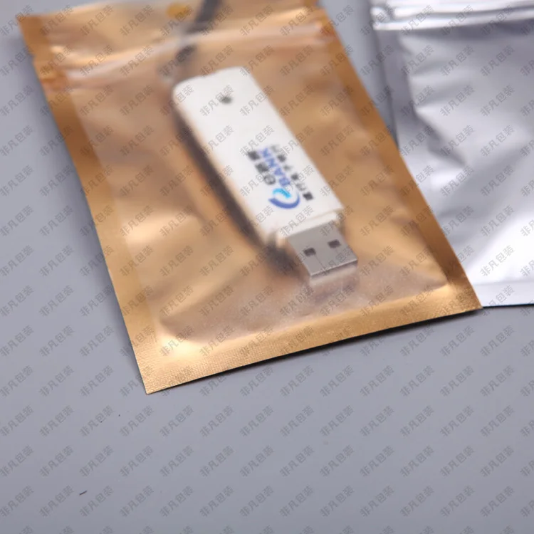 

Free shipping 9*16cm Golden / Clear Self Seal Zipper Plastic Retail Storage Pack Bag, Zip Lock Bag Retail Package With Hang Hole