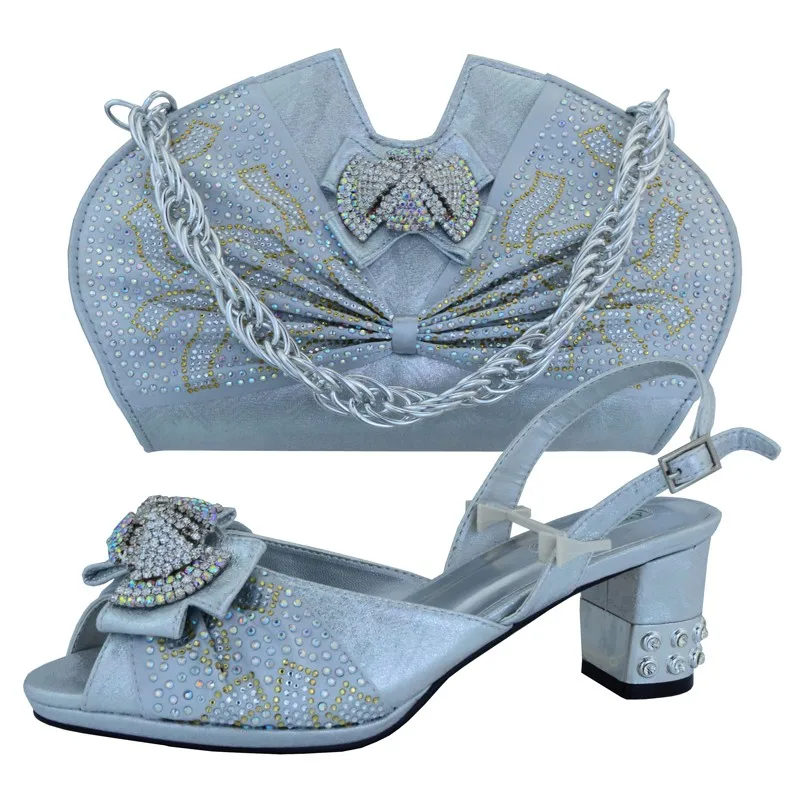 MM1012 WHITE