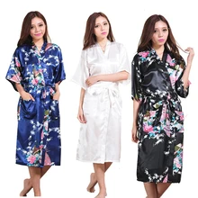 Атласные халаты для невест Свадебный халат для сна Шелковая пижама банный халат животного Искусственный Длинные женские кимоно с цветочным принтом 010601