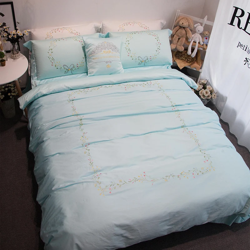 5pcs 100 Cotton luxury satin embroidery duvet cover set girls gift