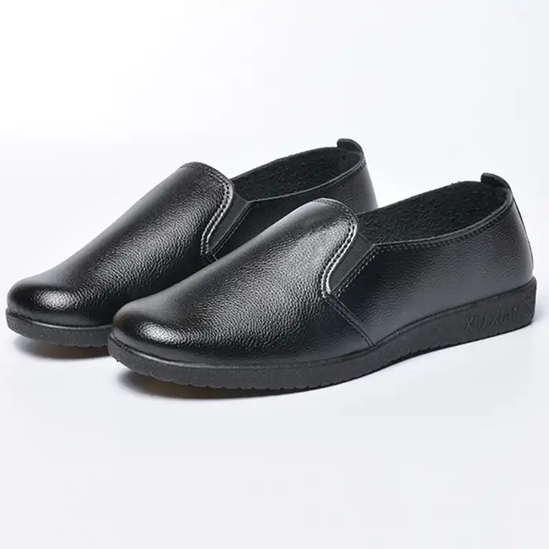 women's non skid black shoes