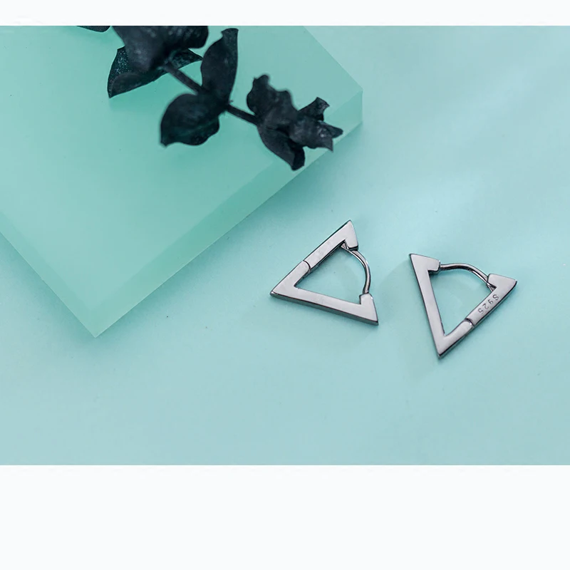 MloveAcc Твердые 925 пробы серебряные крошечные черные серьги-кольца для женщин и мужчин модные геометрические треугольные серьги ювелирные изделия