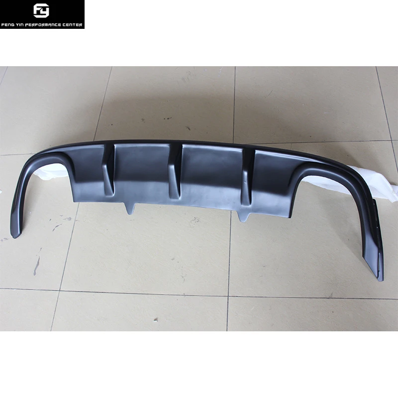 

CC PP Rear bumper diffuser Auto car rear lip Four out exhaust for Volkswagen CC 09-12