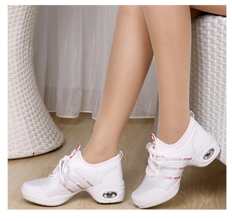 Летняя мягкая Высококачественная Женская танцевальная обувь на платформе; сетчатая дышащая женская танцевальная обувь для фитнеса; белые танцевальные туфли для увеличения роста