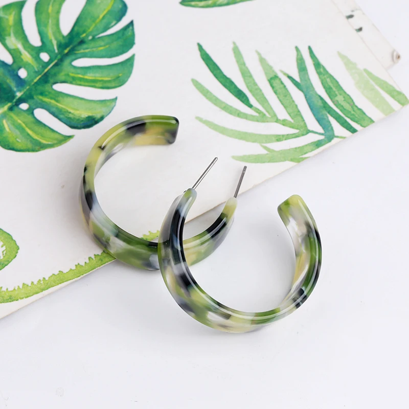 

Fashion 2018 Female C Shape Big Resin Earrings For Women Party Jewelry Ladies Round Green Acrylic Stud Earring Girl Gift Brincos