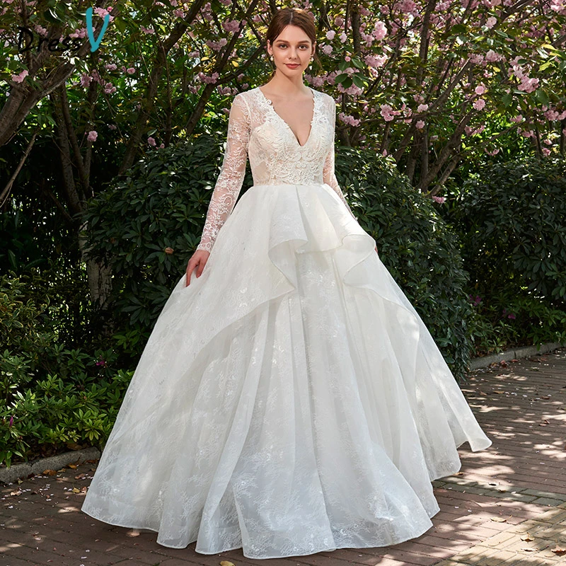 Dressv ivory wedding dress v neck long sleeves back of zipper up ball